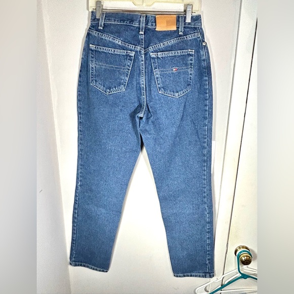 Tommy Hilfiger Womens Jeans size 4 measures 29x30 Preowned. - Picture 3 of 6